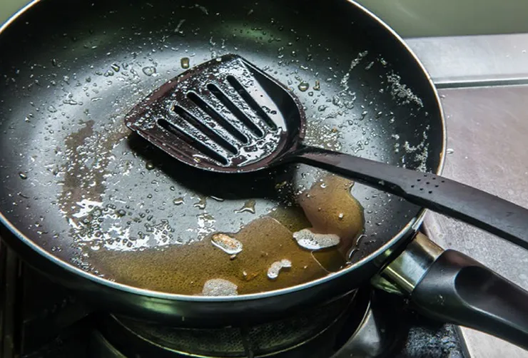 3 tác hại đáng chú ý khi tái sử dụng dầu ăn thường xuyên